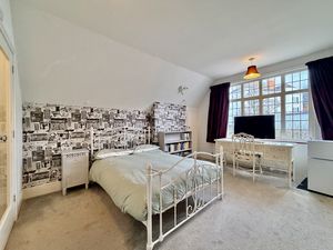 Photo 15- click for photo gallery